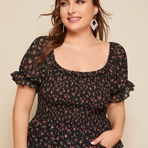 Women’s Plus size shirred floral blouse